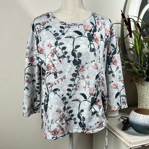 Zac & Rachel PXL Grey Floral Blouse